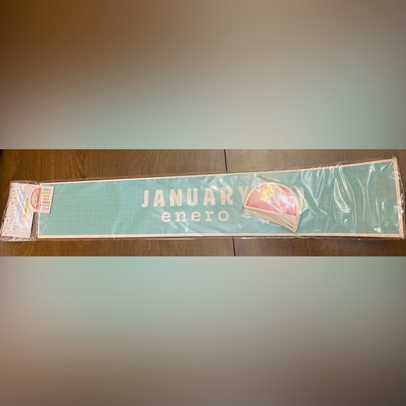 New in Package 4 piece Teacher Monthly Calendar Pack - Picture 2 of 9